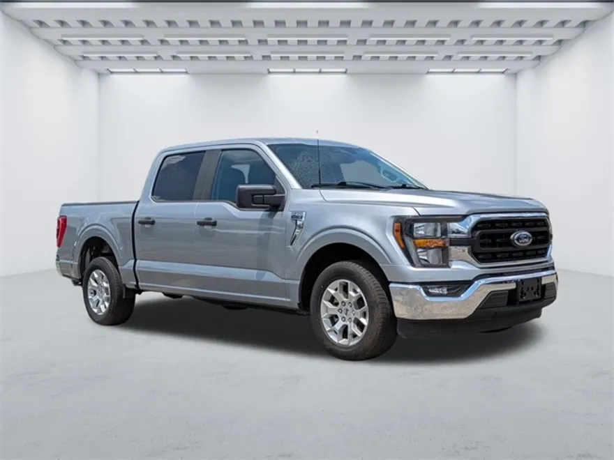 2023 Ford F-150 XLT photo 1