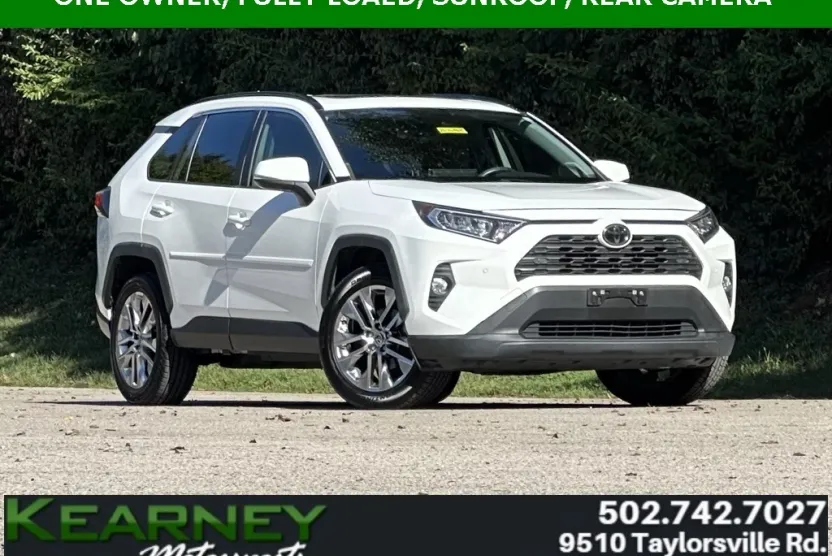2020 Toyota RAV4 XLE Premium photo 1