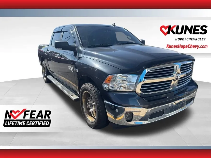 2017 Ram 1500 Big Horn photo 1