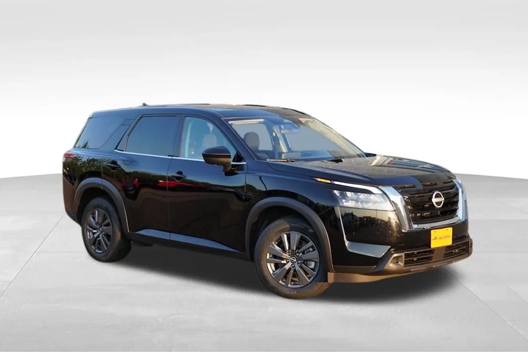 2024 Nissan Pathfinder S photo 1