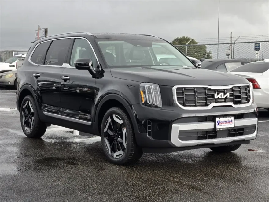 2025 Kia Telluride S photo 1