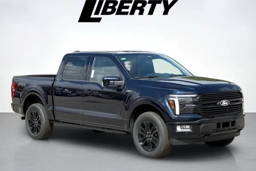 2025 Ford F-150 Platinum photo 1