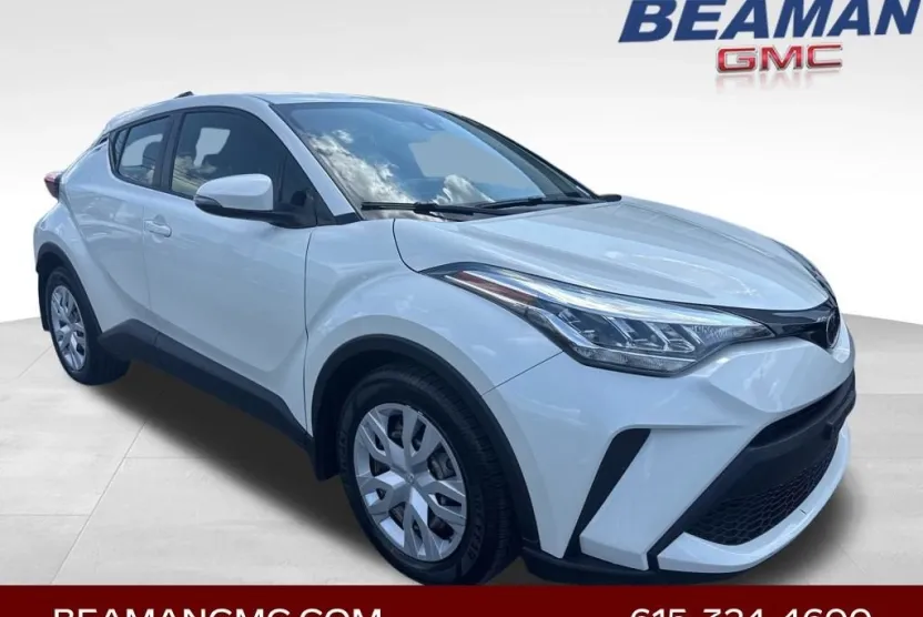2020 Toyota C-HR LE photo 1