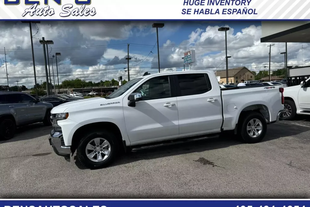 2019 Chevrolet Silverado 1500 LT photo 1