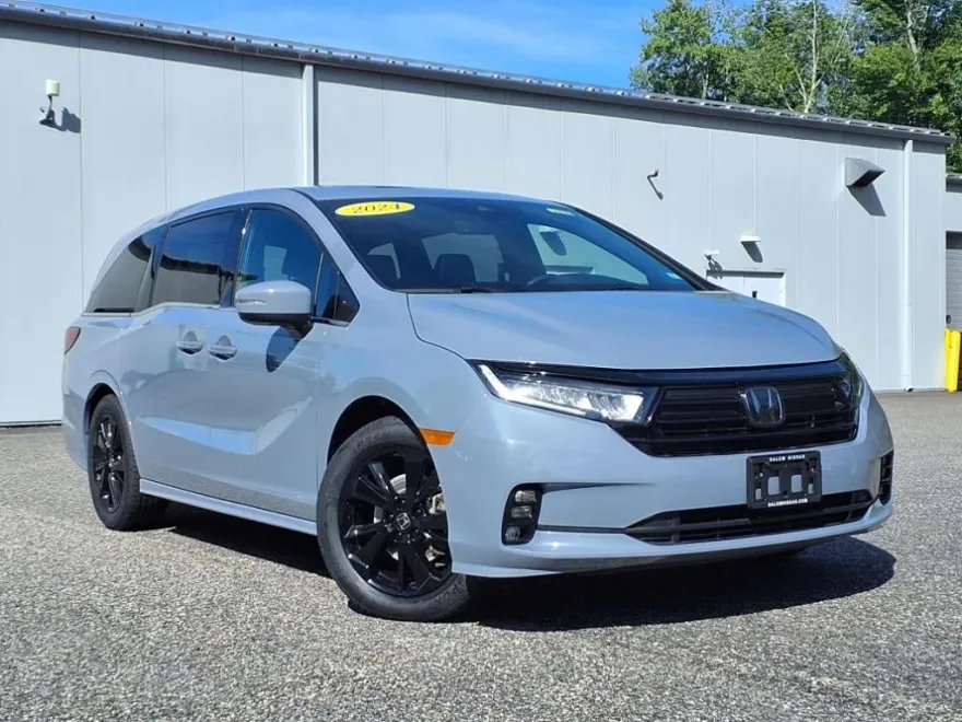 2024 Honda Odyssey Sport photo 1