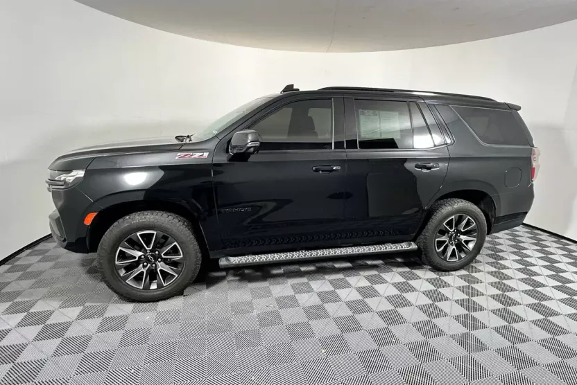 2022 Chevrolet Tahoe Z71 photo 1
