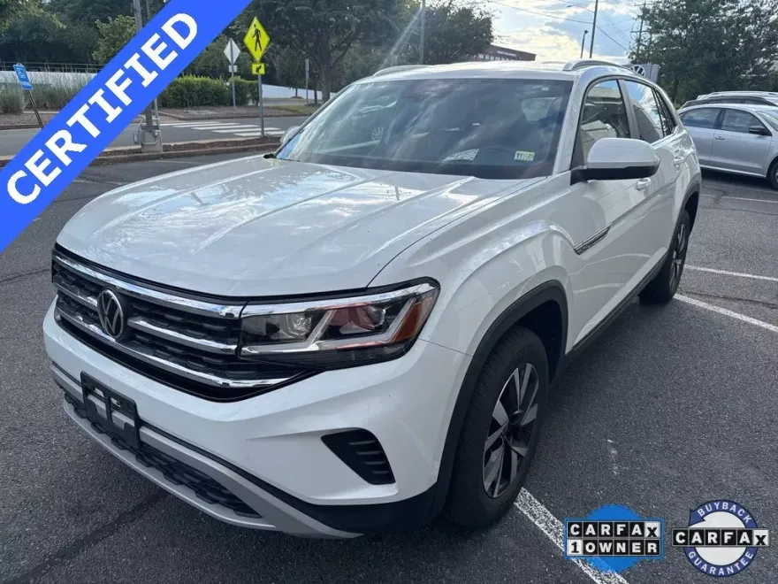 2023 Volkswagen Atlas Cross Sport SE photo 1