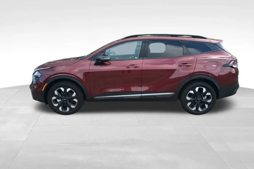 2024 Kia Sportage X-Line photo 1