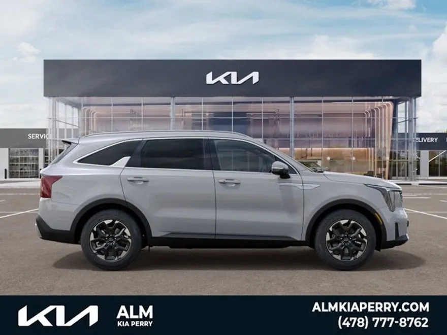 2025 Kia Sorento S photo 1