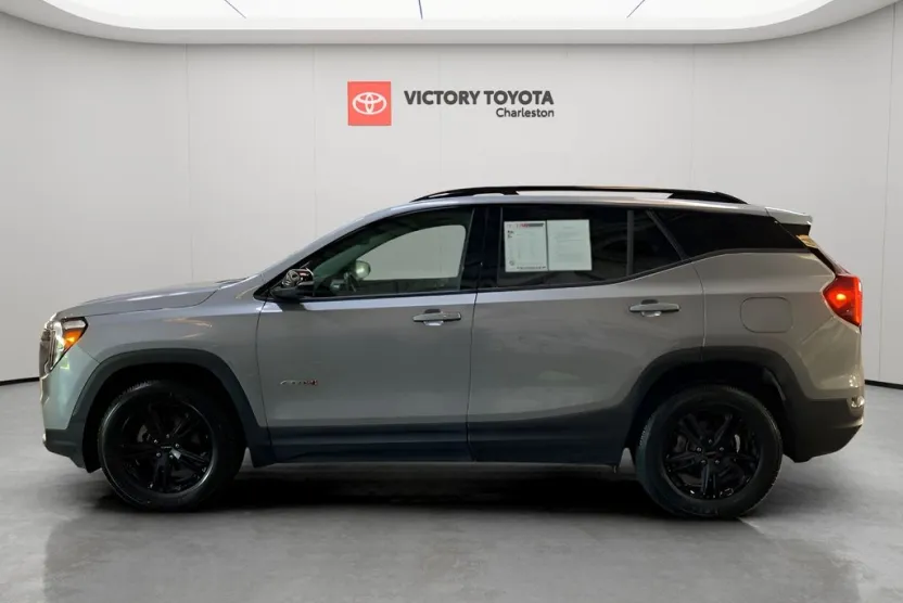 2023 Gmc Terrain AT4 photo 1