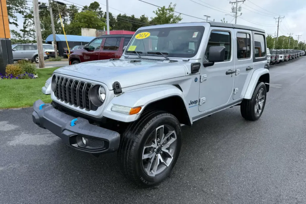 2024 Jeep Wrangler 4xe Sport S photo 1