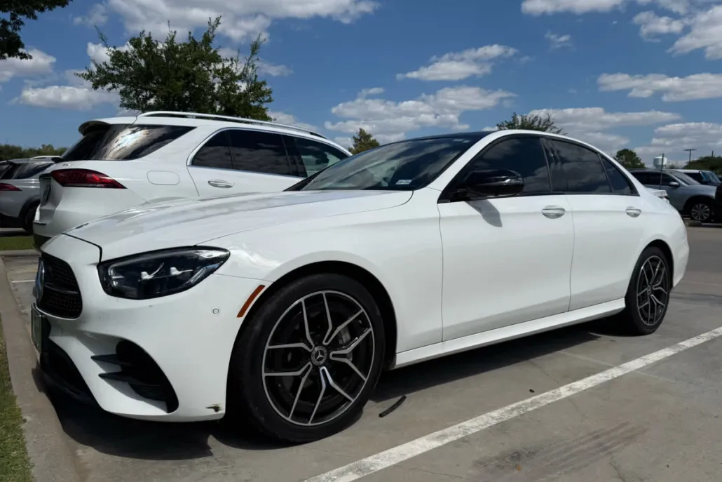 2022 Mercedes Benz E 350 photo 1