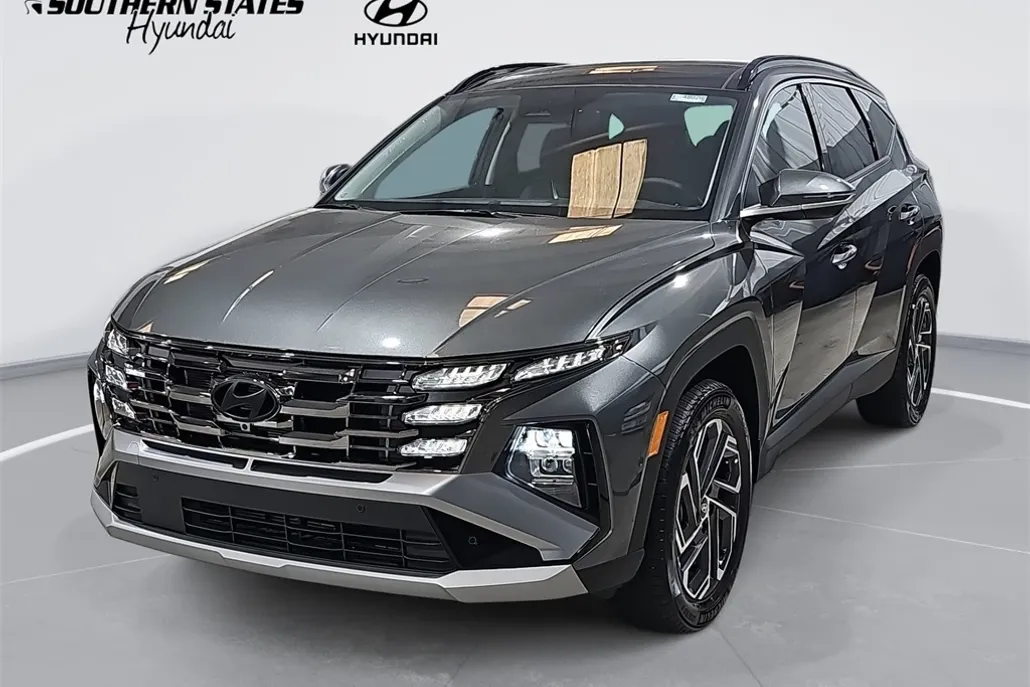 2025 Hyundai Tucson Hybrid Limited photo 1