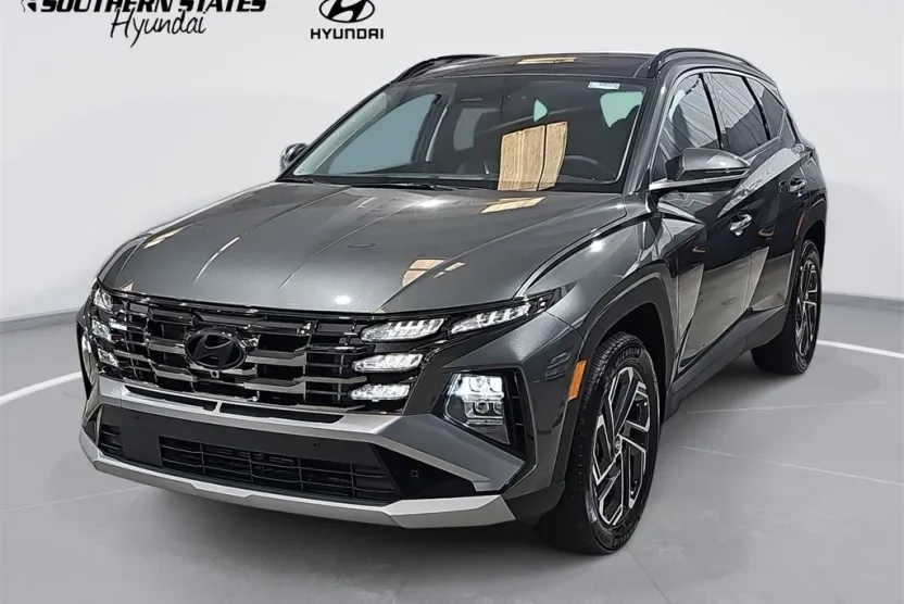2025 Hyundai Tucson Hybrid Limited photo 1