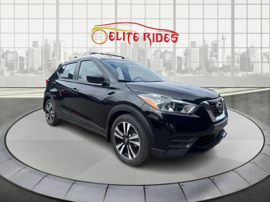 2020 Nissan Kicks SV photo 1