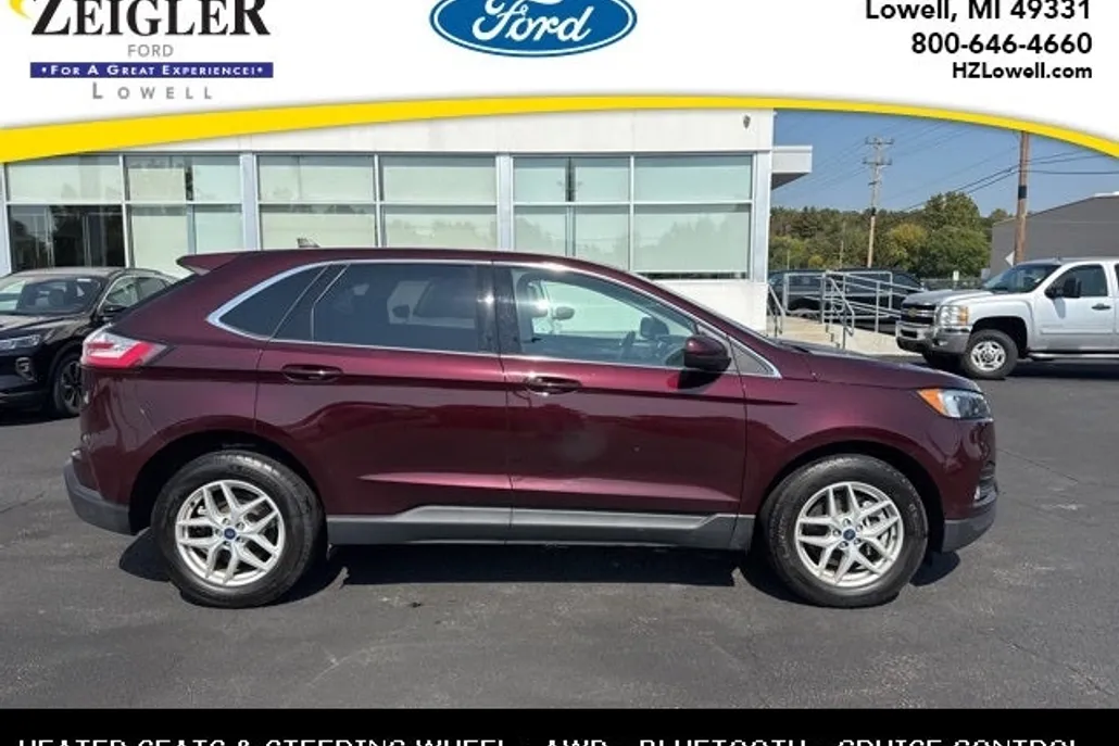 2022 Ford Edge SEL photo 1