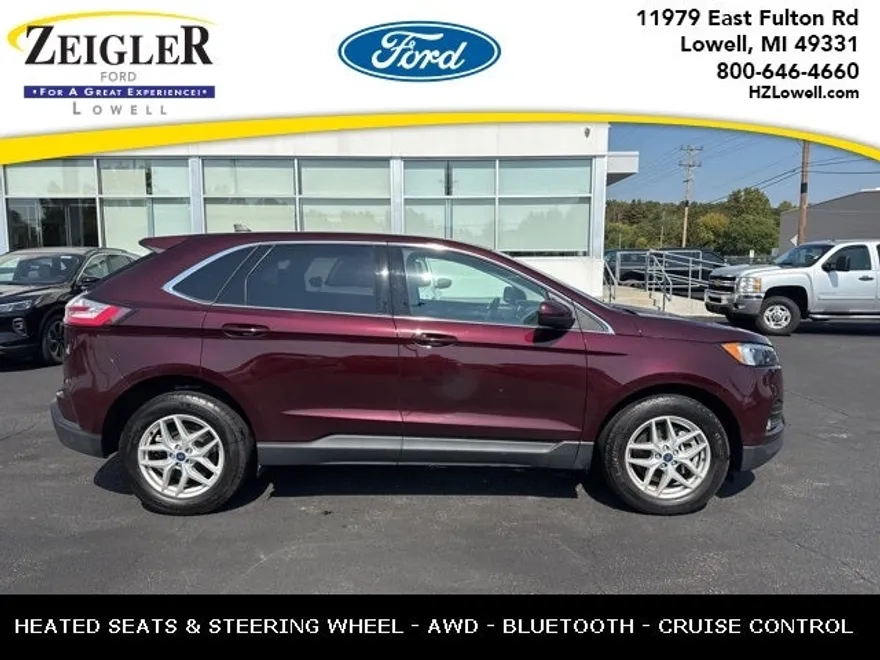 2022 Ford Edge SEL photo 1