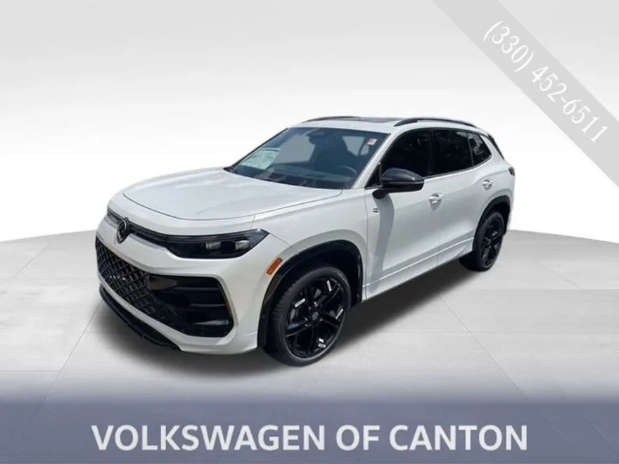 2025 Volkswagen Tiguan SE R-Line Black photo 1