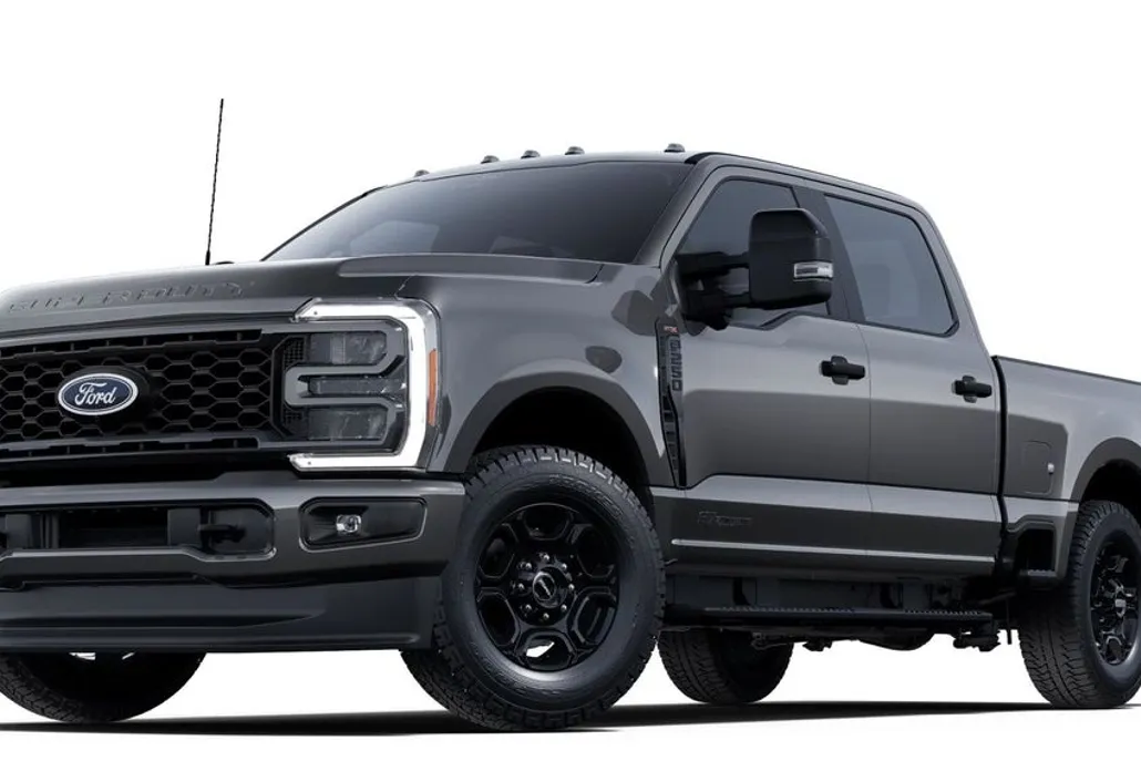 2025 Ford F-250 photo 1