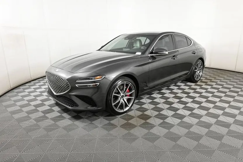 2025 Genesis G70 2.5T photo 1