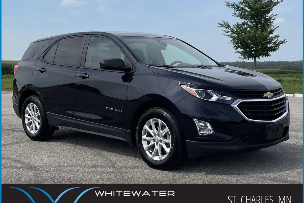 2020 Chevrolet Equinox LS photo 1