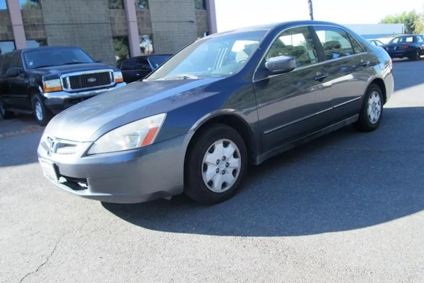 2004 Honda Accord LX photo 1