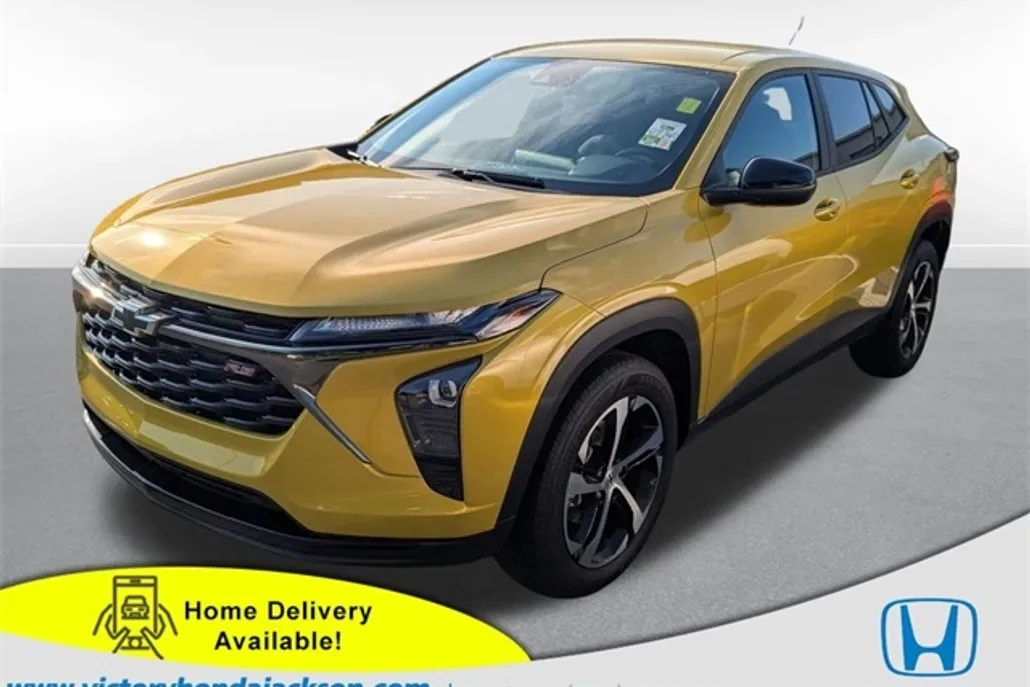 2024 Chevrolet Trax photo 1