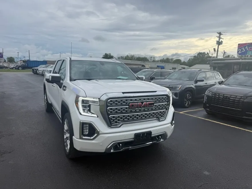 2022 Gmc Sierra 1500 Limited Denali photo 1