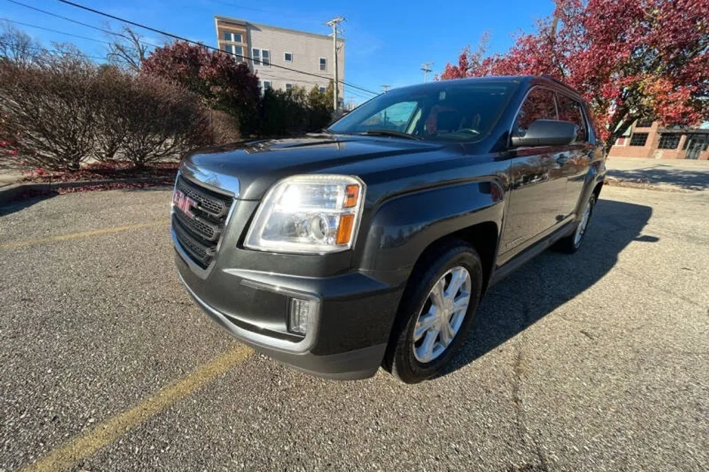 2017 Gmc Terrain SLE photo 1