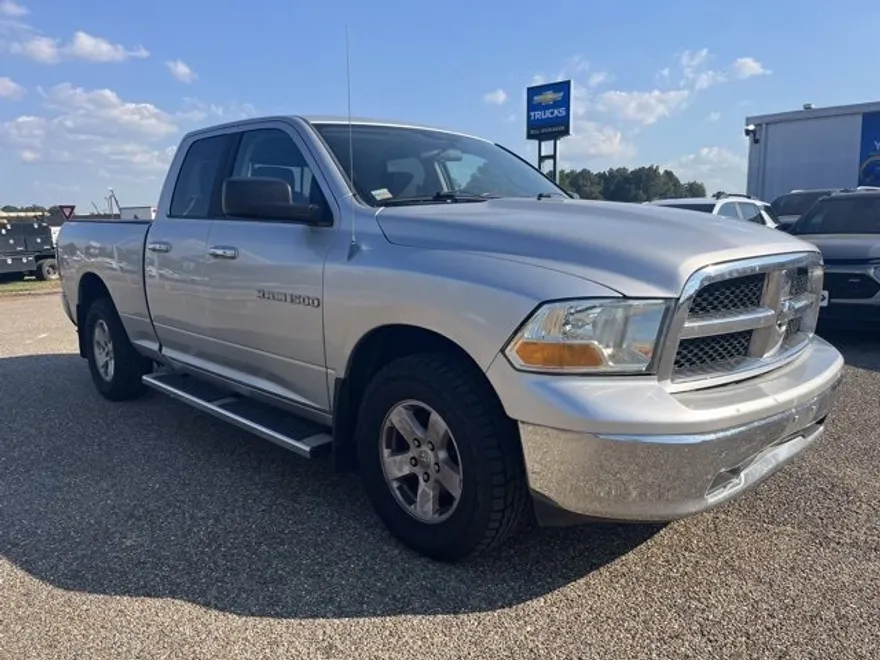 2011 Dodge Ram SLT photo 1