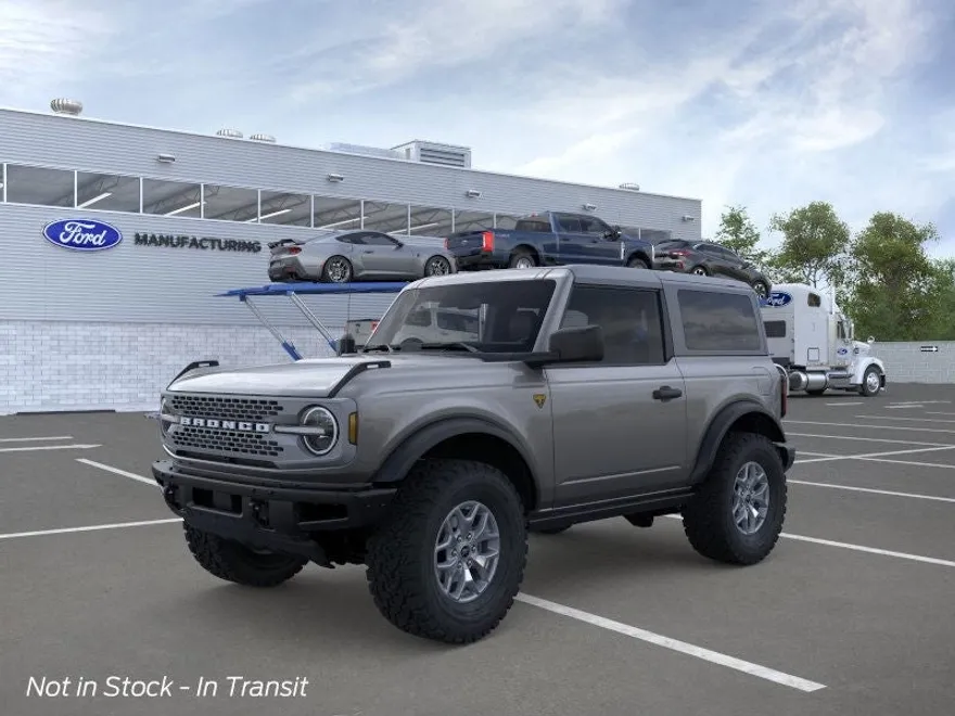 2025 Ford Bronco Badlands photo 1