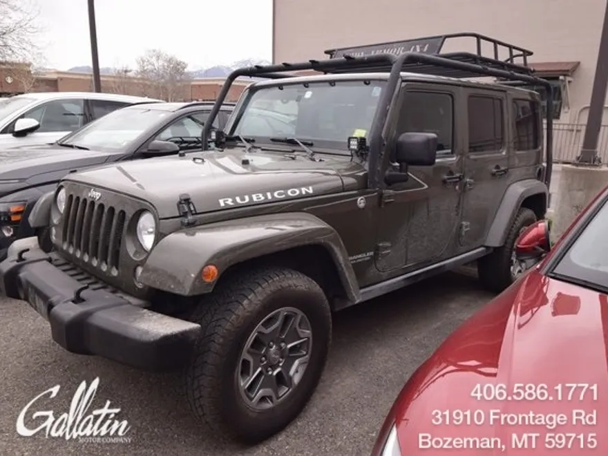 2015 Jeep Wrangler Unlimited Rubicon photo 1