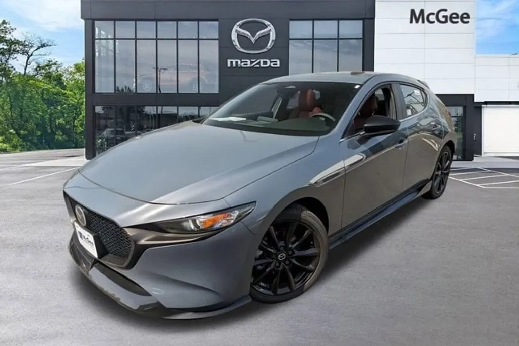 2025 Mazda Mazda3 Hatchback 2.5 s Carbon photo 1