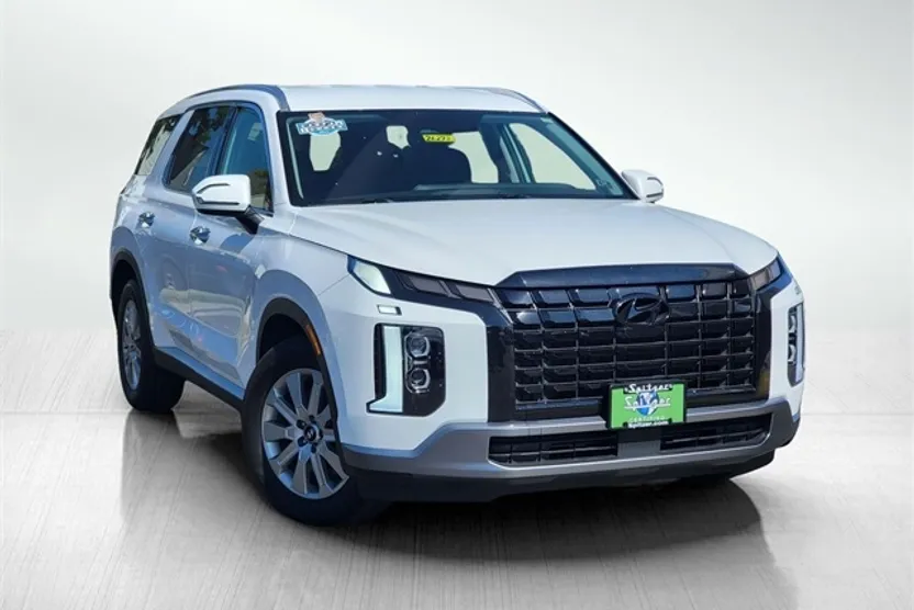 2024 Hyundai Palisade SEL photo 1