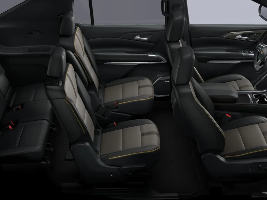 2026 Chevrolet Traverse High Country photo 1
