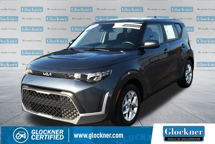 2024 Kia Soul LX photo 1