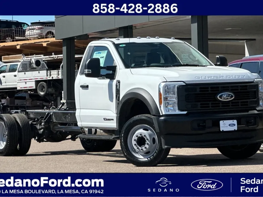 2025 Ford F-550 XL photo 1