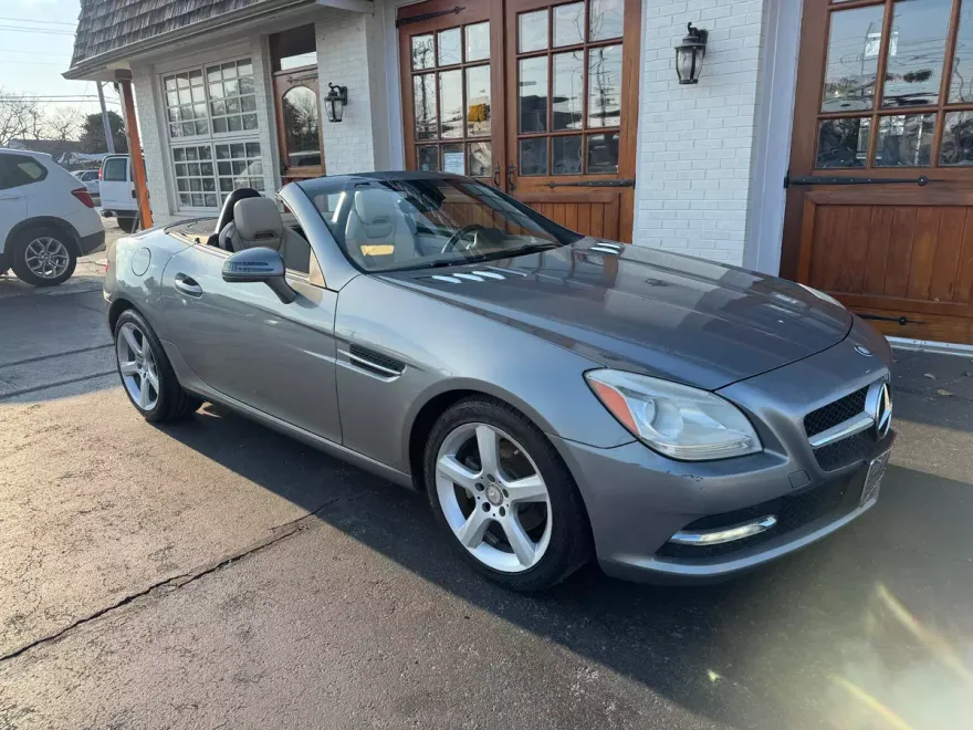 2013 Mercedes Benz SLK 250 photo 1