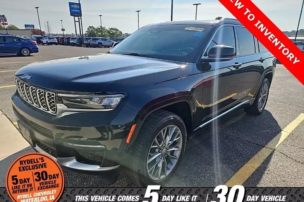 2022 Jeep Grand Cherokee L Summit photo 1