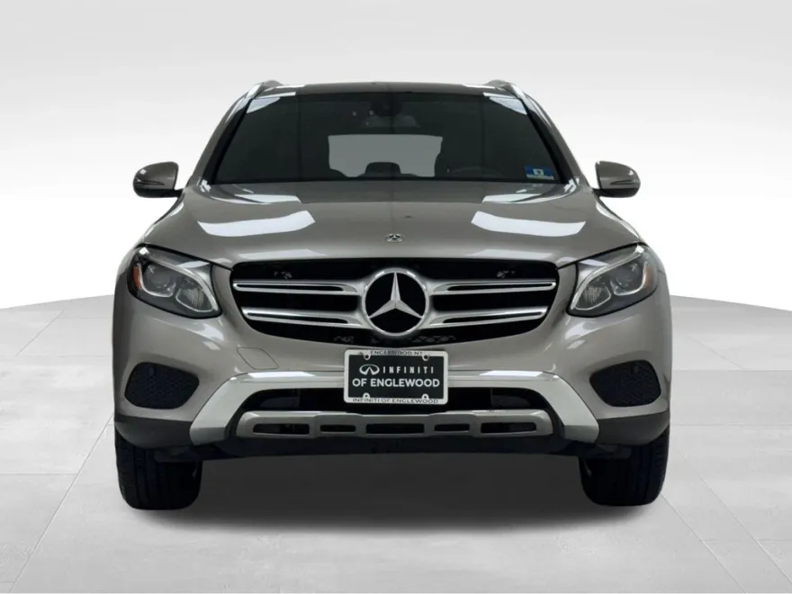 2019 Mercedes Benz GLC 300 4MATIC photo 1