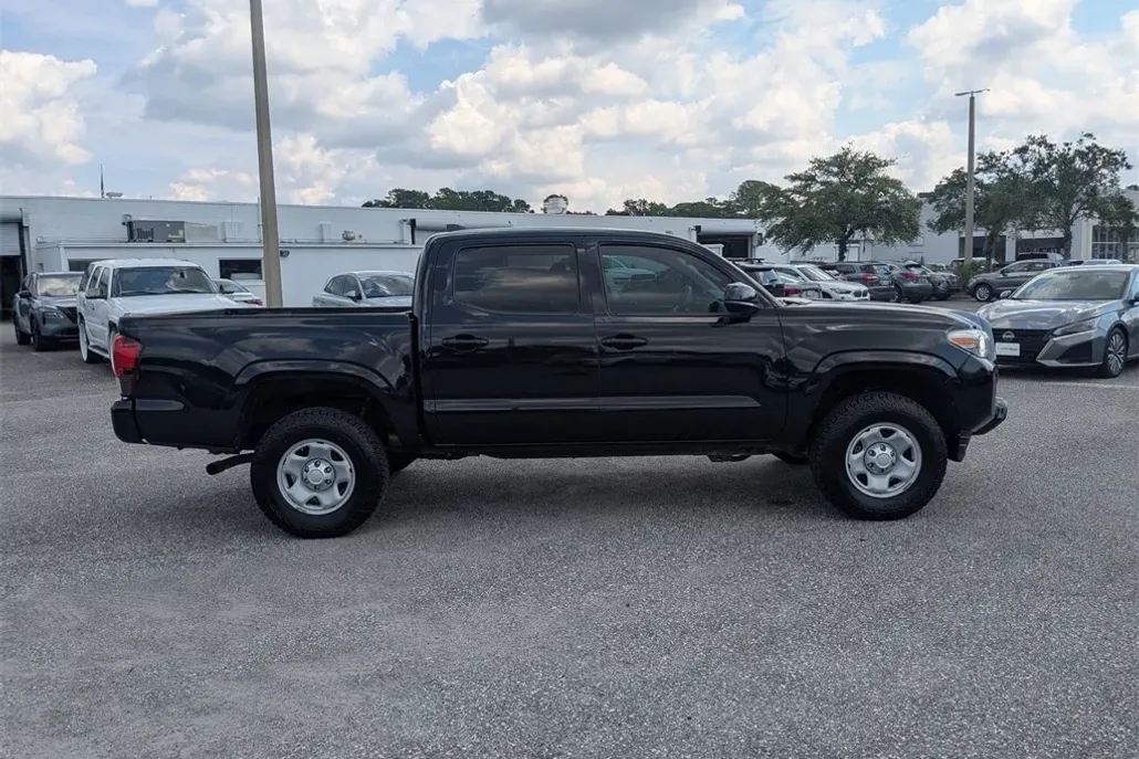 2019 Toyota Tacoma SR photo 1