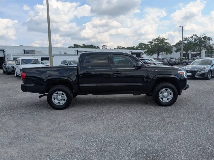 2019 Toyota Tacoma SR photo 1