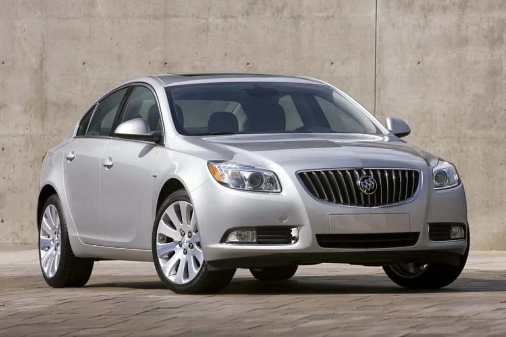 2012 Buick Regal Premium photo 1
