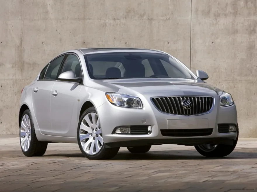 2012 Buick Regal Premium photo 1