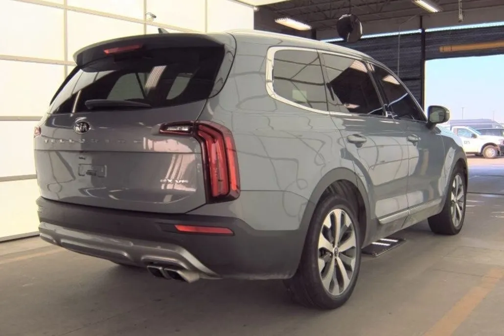2021 Kia Telluride EX photo 1
