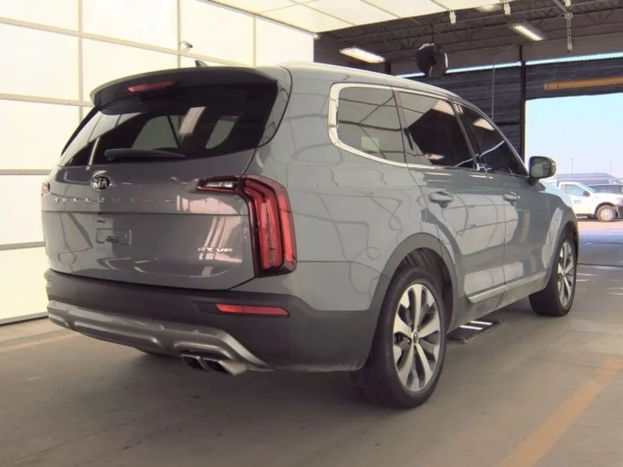 2021 Kia Telluride EX photo 1