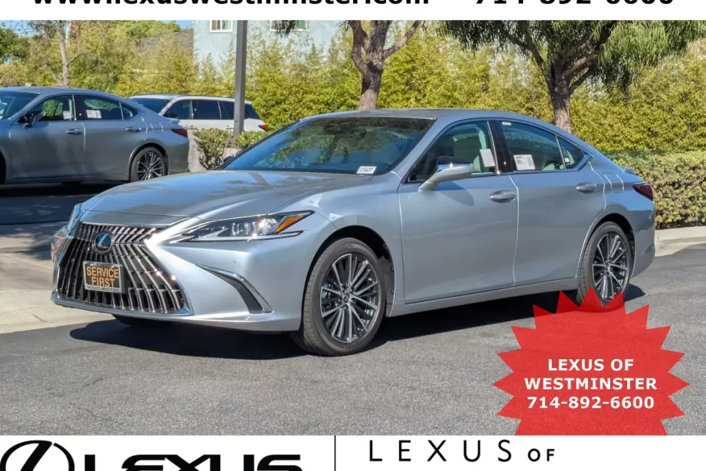 2025 Lexus ES 300h photo 1