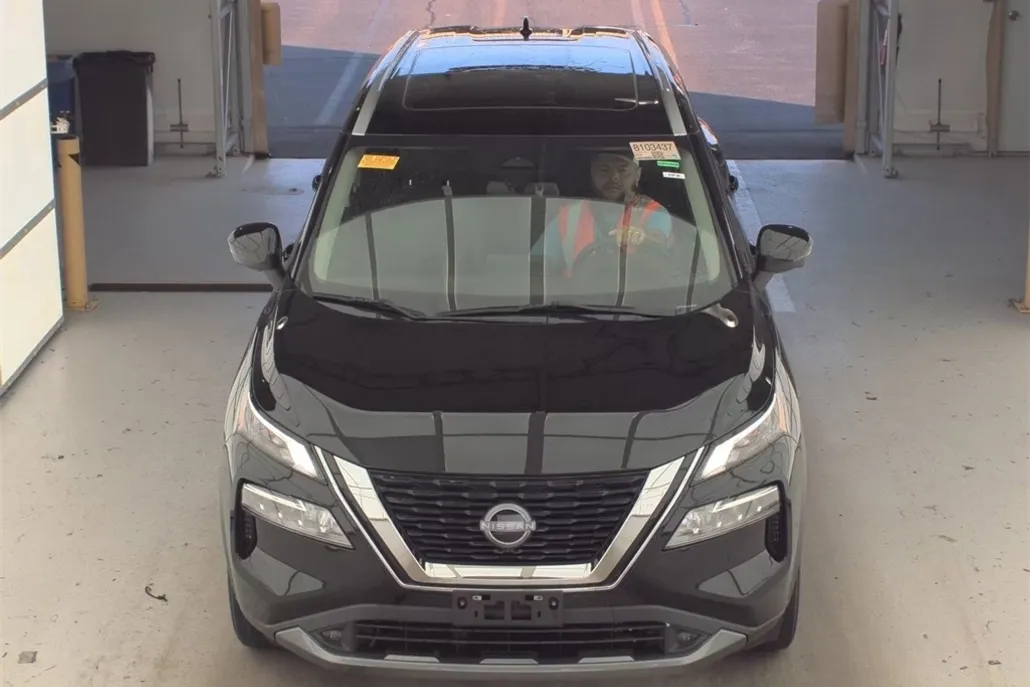 2022 Nissan Rogue SL AWD photo 1
