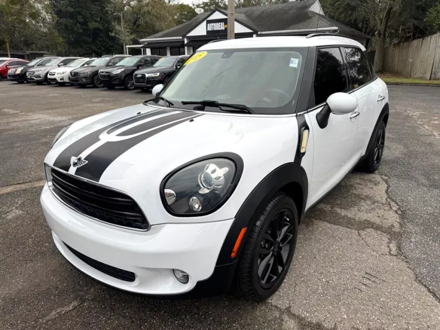 2015 Mini Countryman photo 1