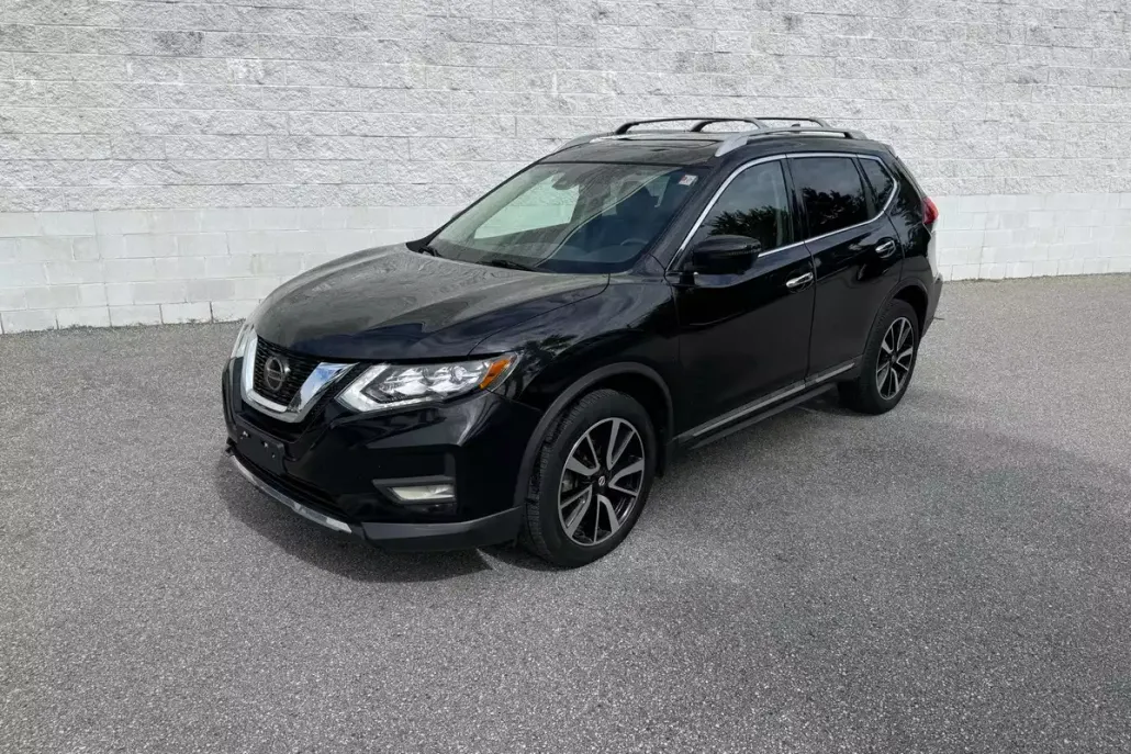 2020 Nissan Rogue SL photo 1